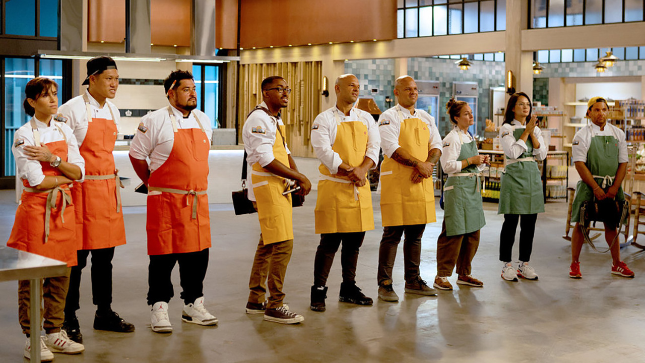 The Top Chef Season 23 Cast split into three teams for the quickfire: Orange, yellow and green. 