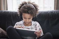 child using tablet