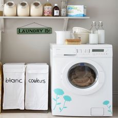 Washing machine and laundry baskets