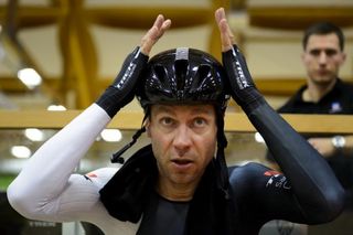 Jens Voigt (Trek) gets ready to break the hour record