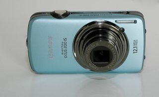 ixus 200