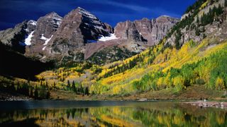 Maroon Bells lake near Aspen Colorado