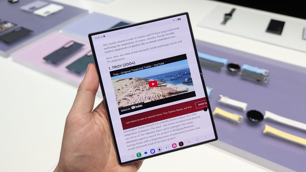 Samsung Z Fold 8