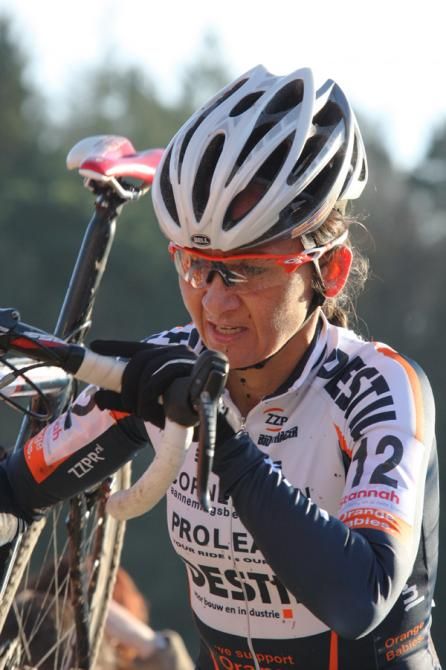 Reza Hormes Ravenstijn with her bike