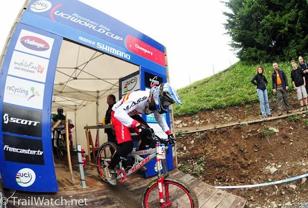 Bernat Guardia Pascual (Massi) with a clean machine.