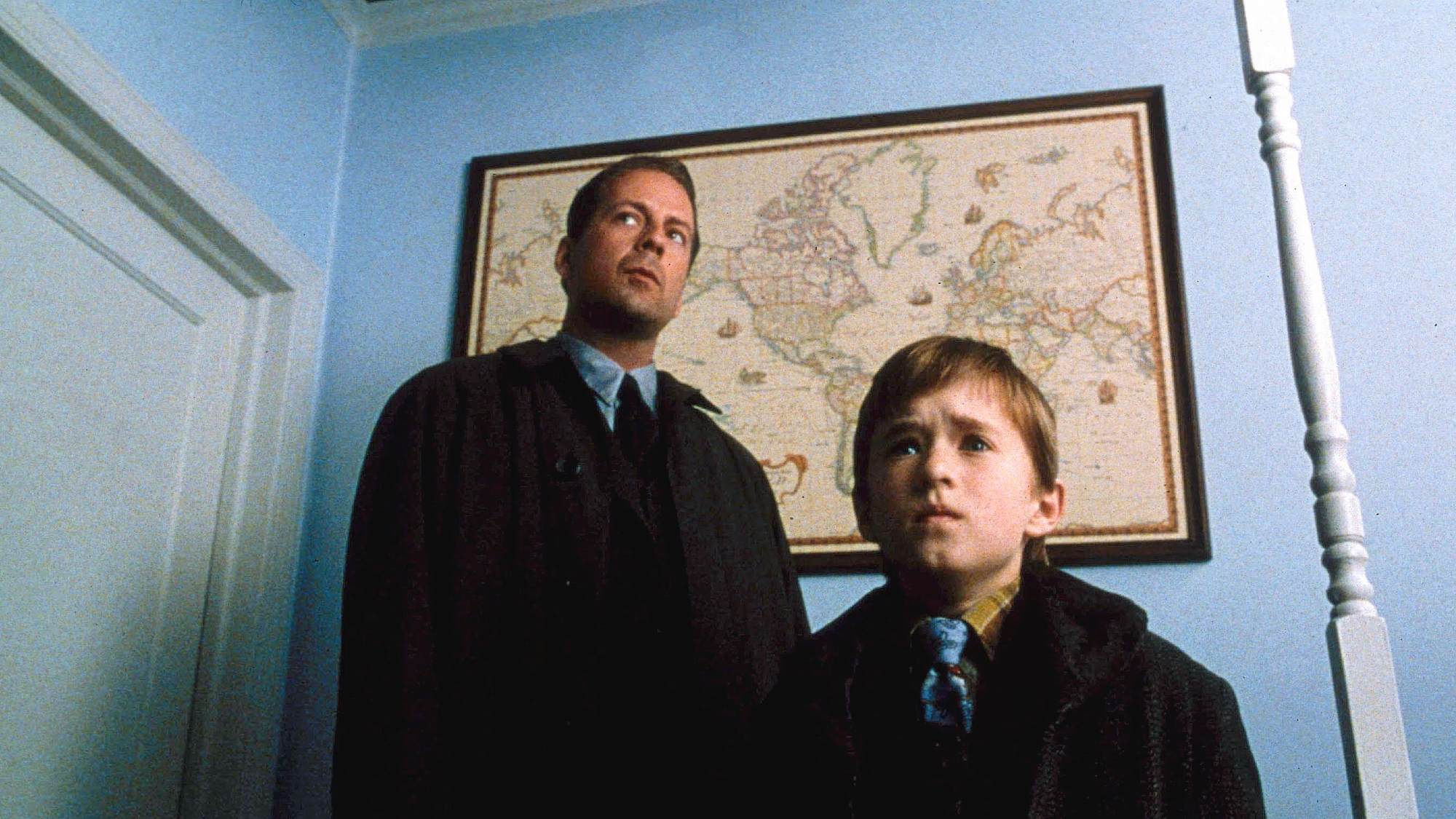 Bruce Willis and Haley Joel Osment in The Sixth Sense
