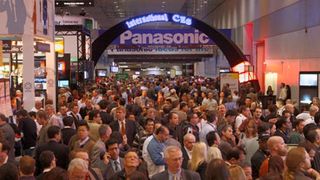 Crowd at CES 2013