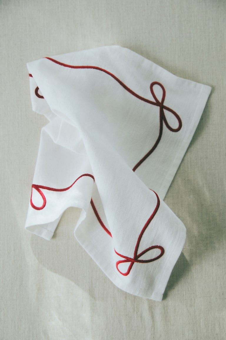 4-Pack Embroidered Napkins
