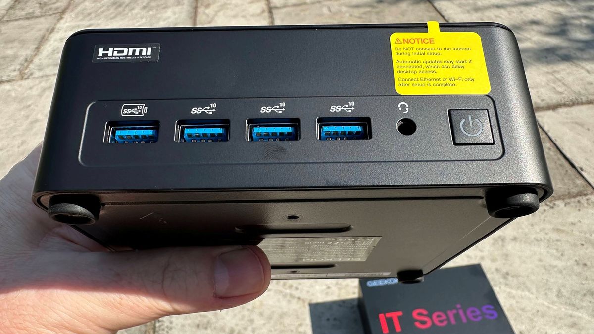 Geekom IT13 Max 2026