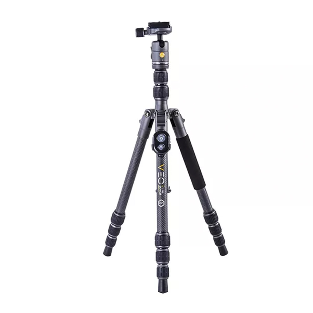 Vanguard VEO 3 GO 204CB Carbon Fiber Tripod on a white background