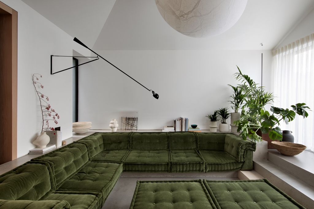 The "Conversation Pit" Is the Retro Trend for Living Rooms | Livingetc