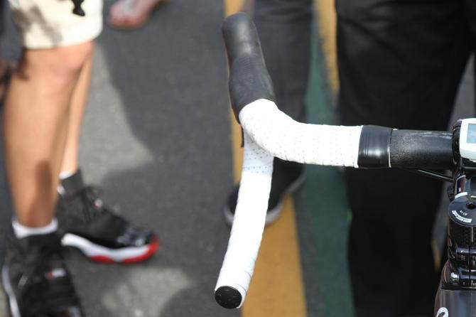 A lose shifter- and an extra lap were at the heart of the dispute.