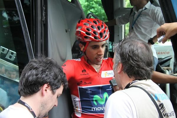 Race leader Jonathan Castroviejo (Movistar) before the start