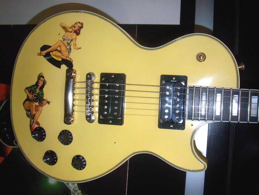 The Steve Jones Les Paul Custom