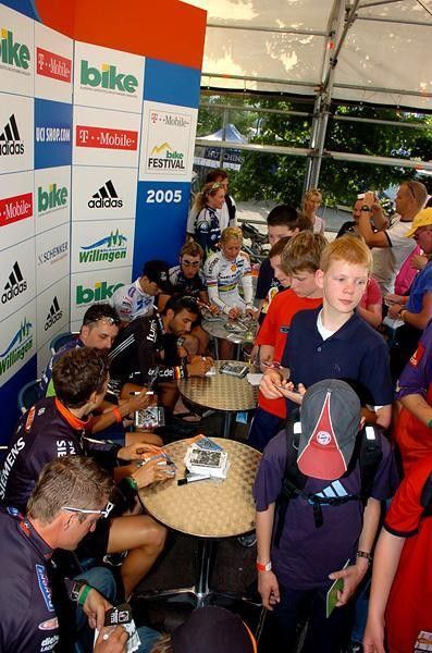 Riders meet the fans