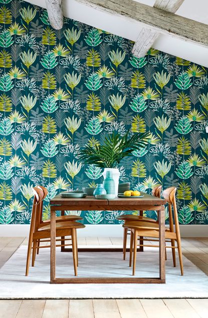 18 beautiful botanical wallpaper ideas | Real Homes