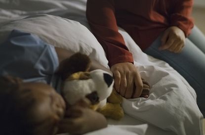 mother reveals five year old son coronavirus symptoms hospital