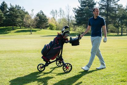 Longridge Cart Bag Review | Golf Monthly