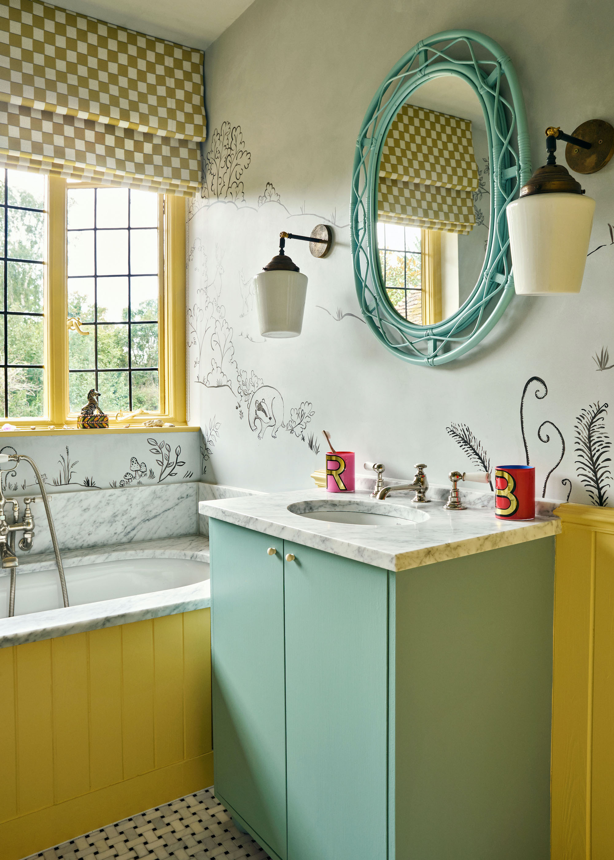 small ensuite bathroom with yellow and blue scheme and checkered blinds