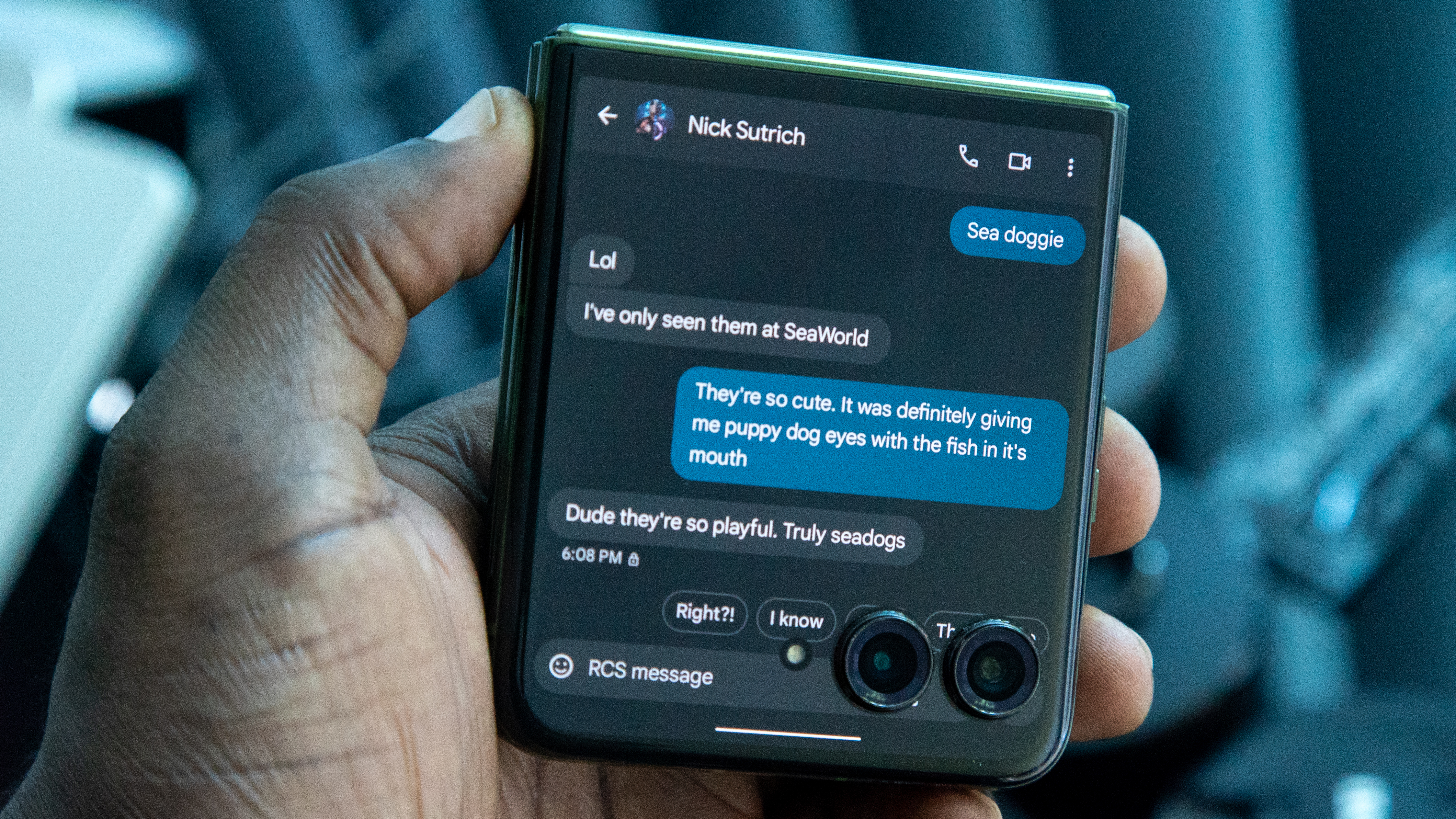 Google Messages on the Motorola Razr Plus 2024 cover screen