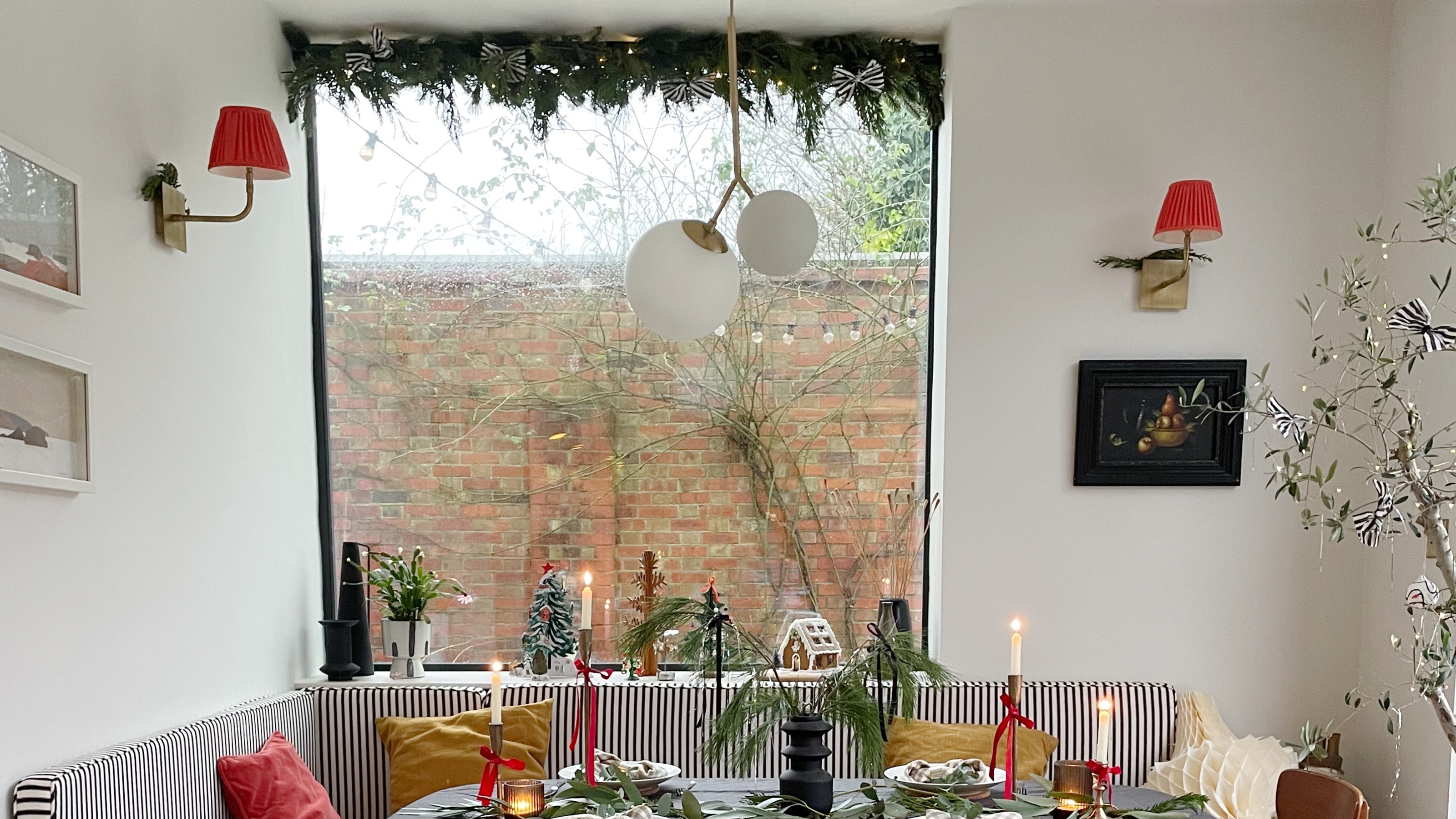 Tension rod garland in Heather&#039;s kitchen