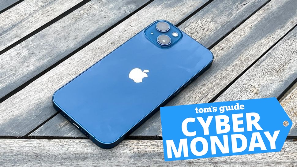 iPhone 13 Cyber Monday deal