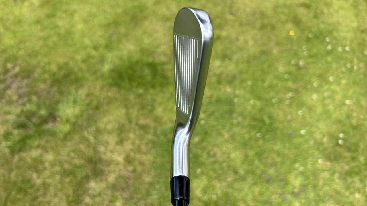 Photo of the Titleist 2025 U505 Utility Iron at address