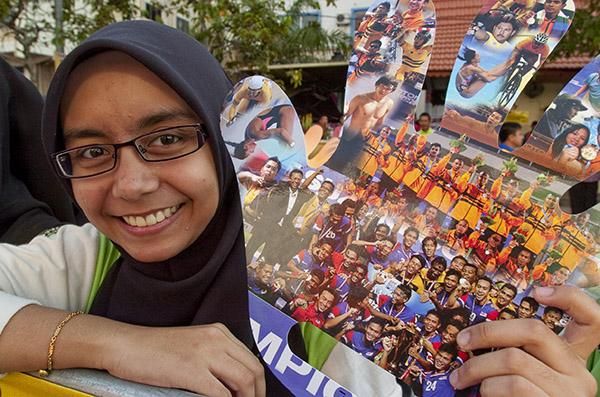 You have to hand it to the Malaysians, they love their sport!