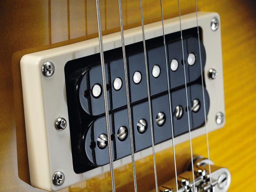 Seymour Duncan Alnico Pro-II humbuckers are the choice of the man himself