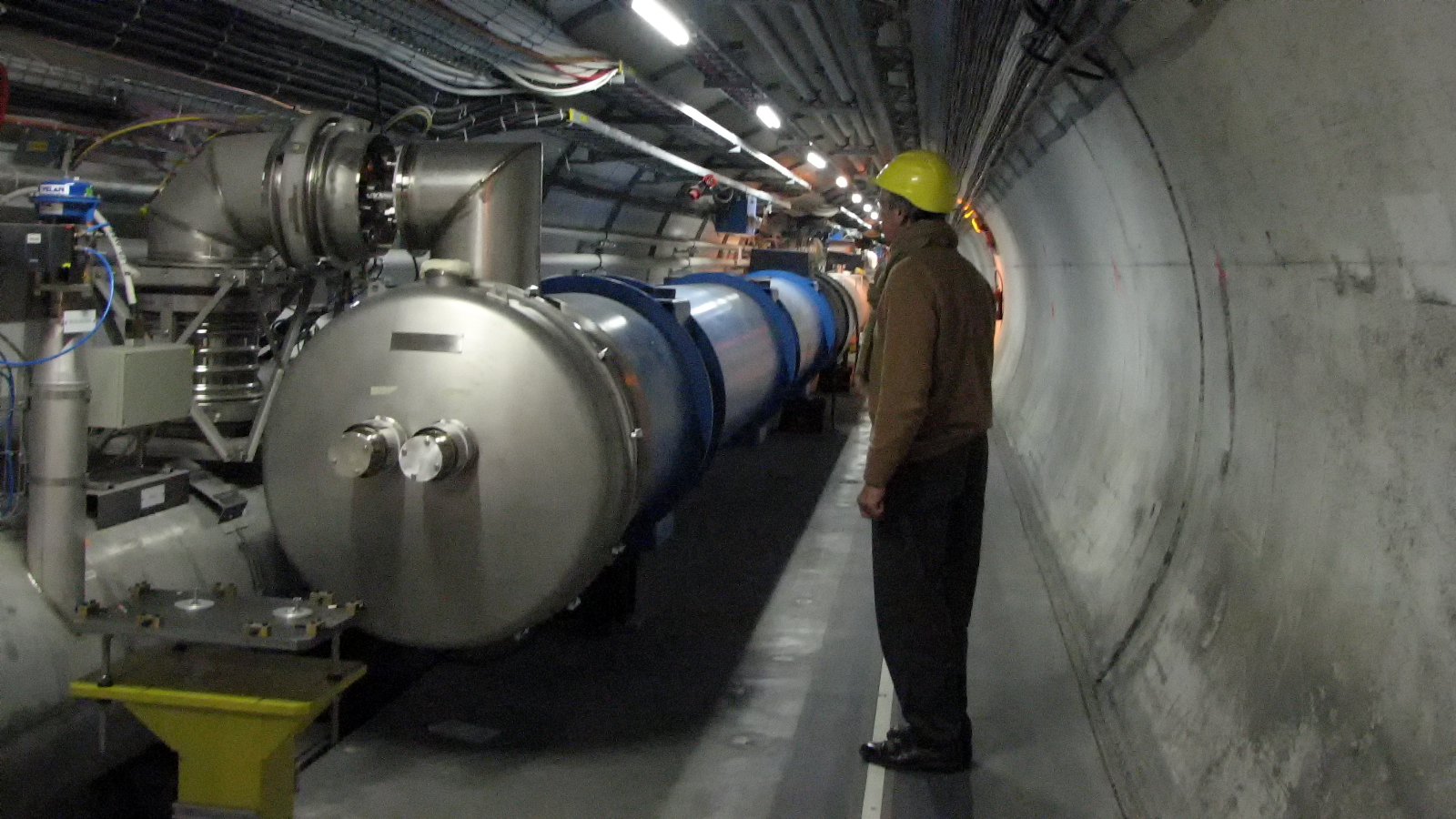 China is building a particle accelerator that&#039;ll dwarf CERN