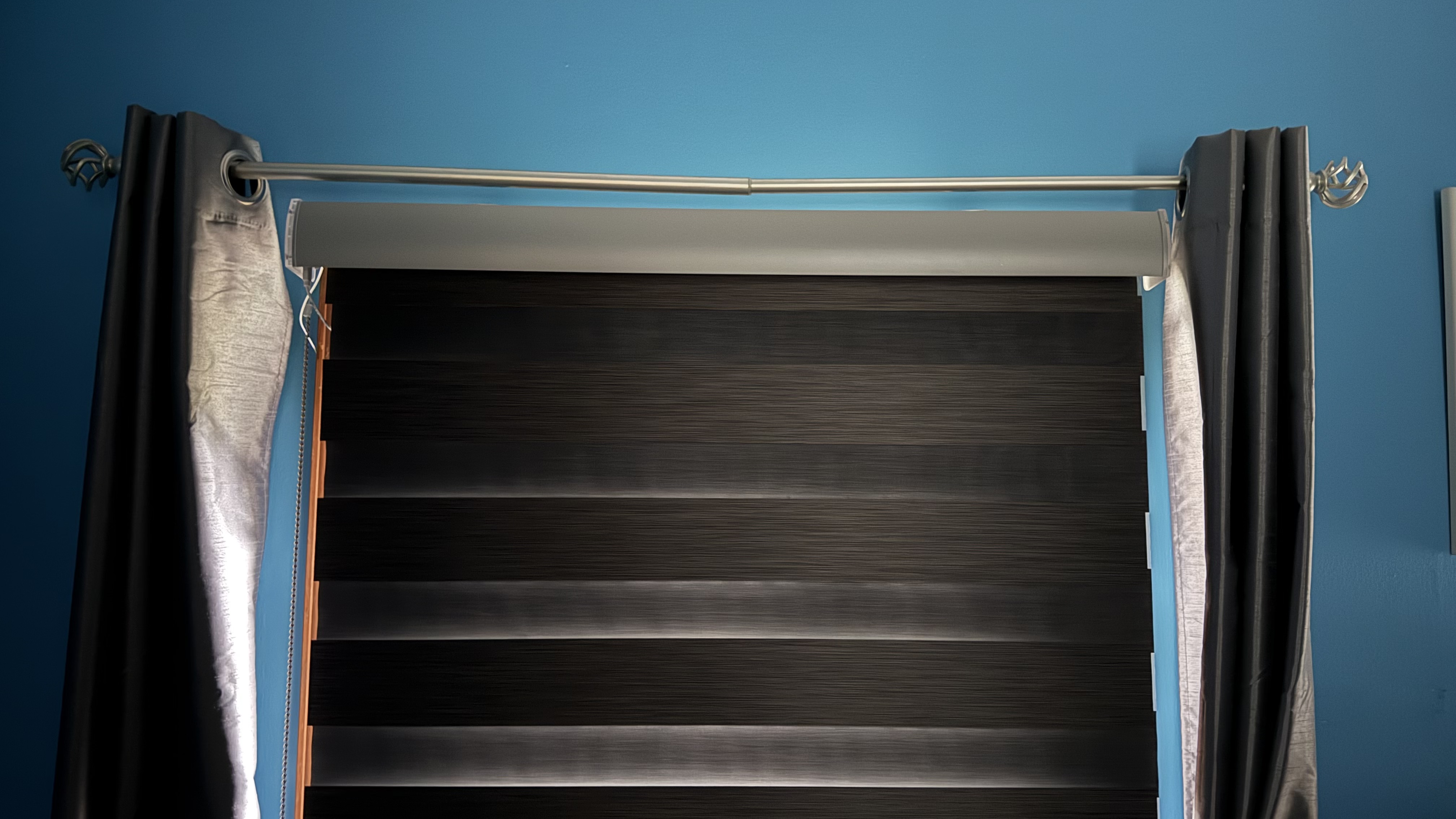 Graywind Smart Blinds