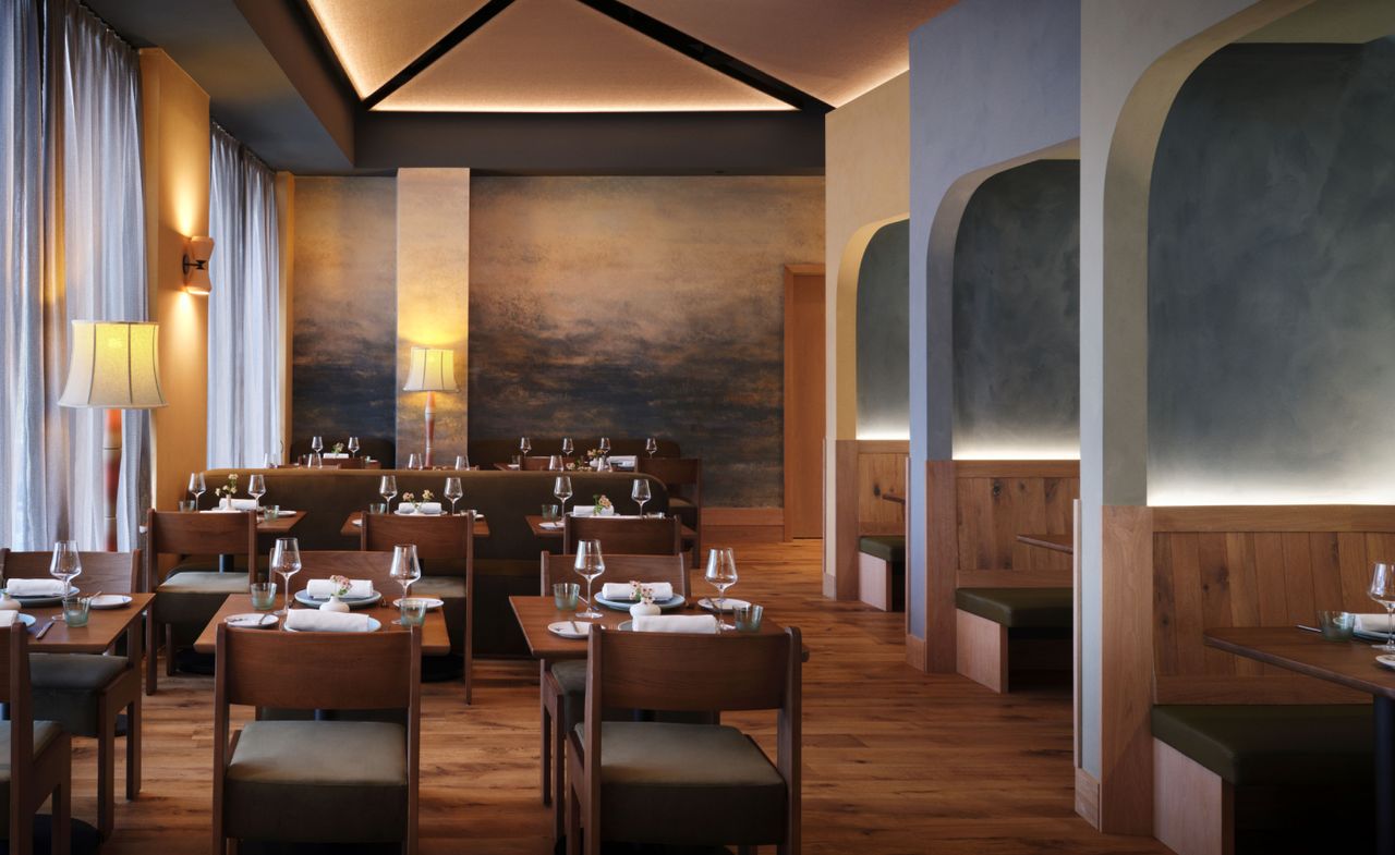 A Tuscan breeze courses through this serene San Francisco restaurant