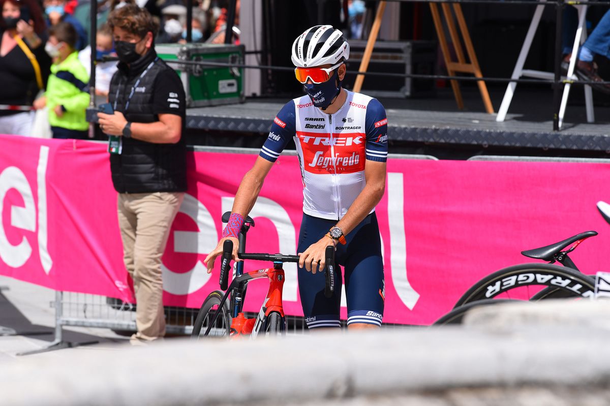 Giro d'Italia 2021 - 104th Edition - 9th stage Castel di Sangro - Campo Felice (Rocca di Cambio) 158 km - 16/05/2021 - Vincenzo Nibali (ITA - Trek - Segafredo) - photo Dario Belingheri/BettiniPhoto&Acirc;&copy;2021