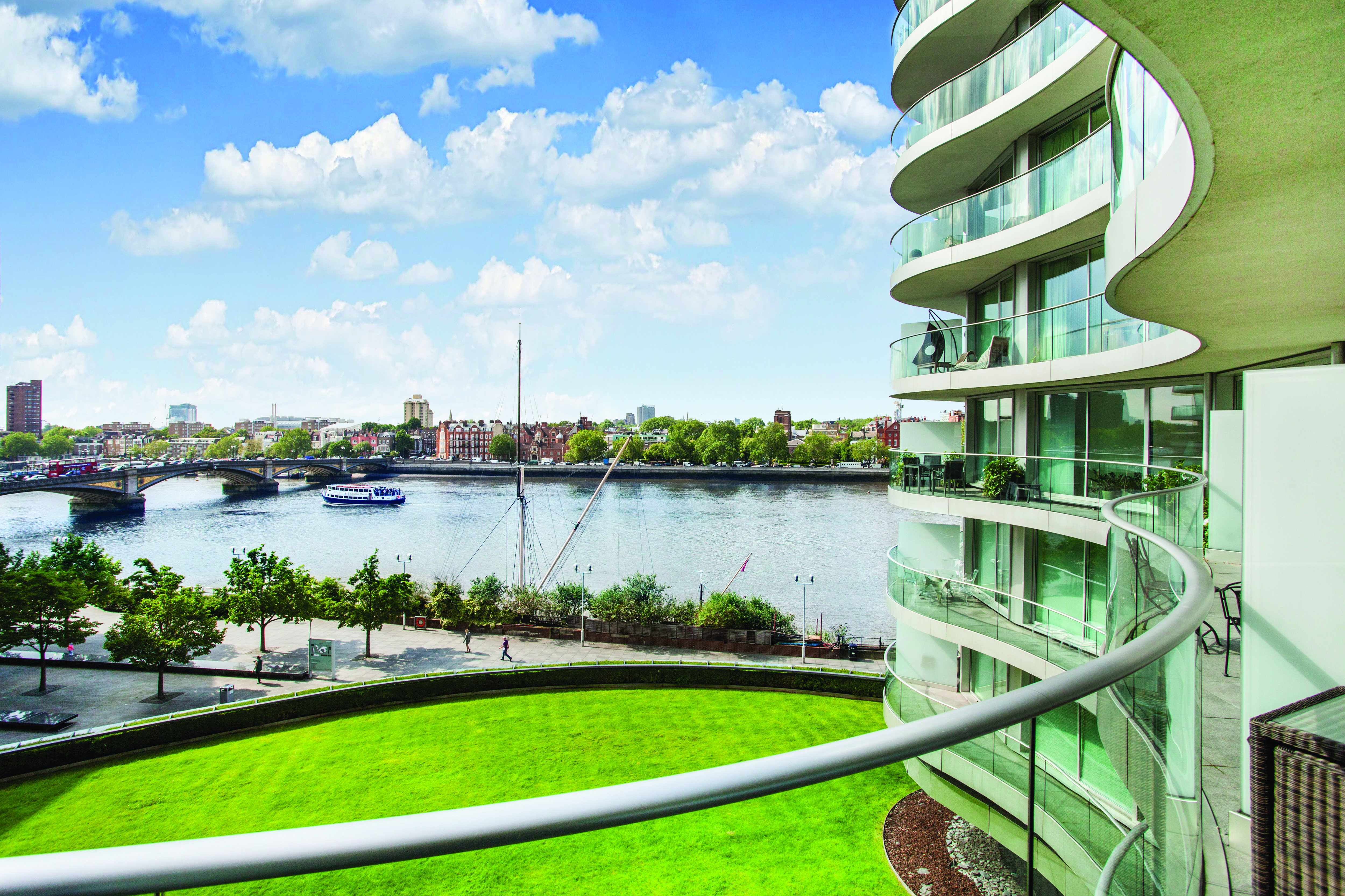 albion_riverside_c41_-_bal.jpg