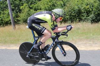 Luke Durbridge (Mitchelton-Scott) in his aero tuck
