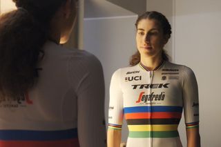 Elisa Balsamo models new Trek-Segafredo jersey for 2022 with World Champion rainbow bands