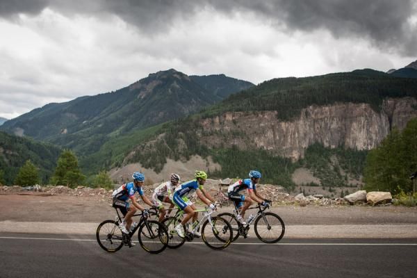 Tom Danielson and Peter Steina (Garmin-Sharp), Vincenzo Nibali (Liquigas-Cannondale) and Eduard Beltran (EPM-Une) in the race lead on the final climb to Telluride.