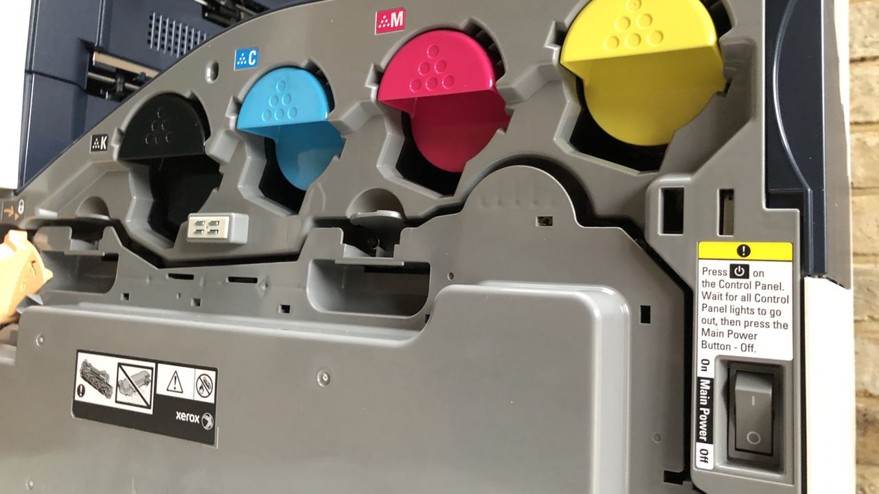 Xerox VersaLink C7000DN