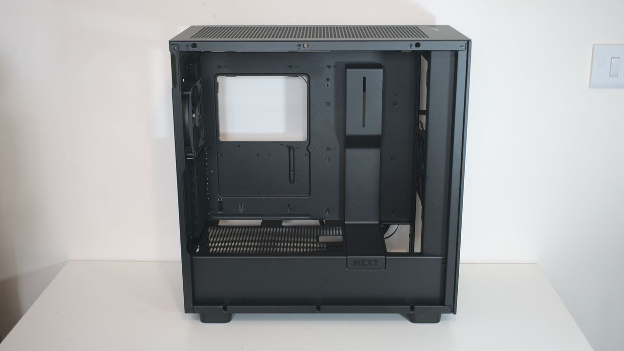 NZXT H7