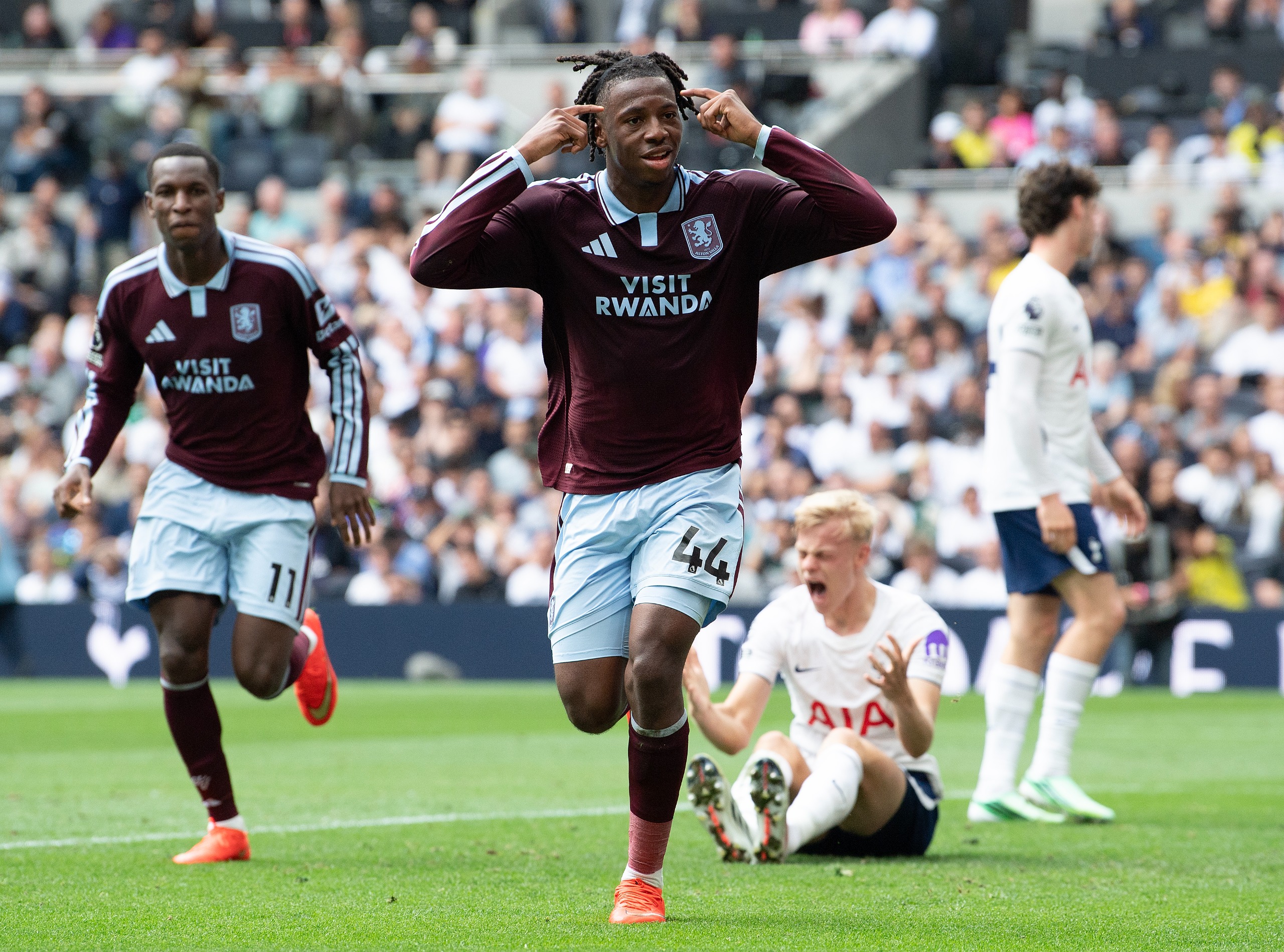 Johan Manzambi celebrates scoring for Aston Villa