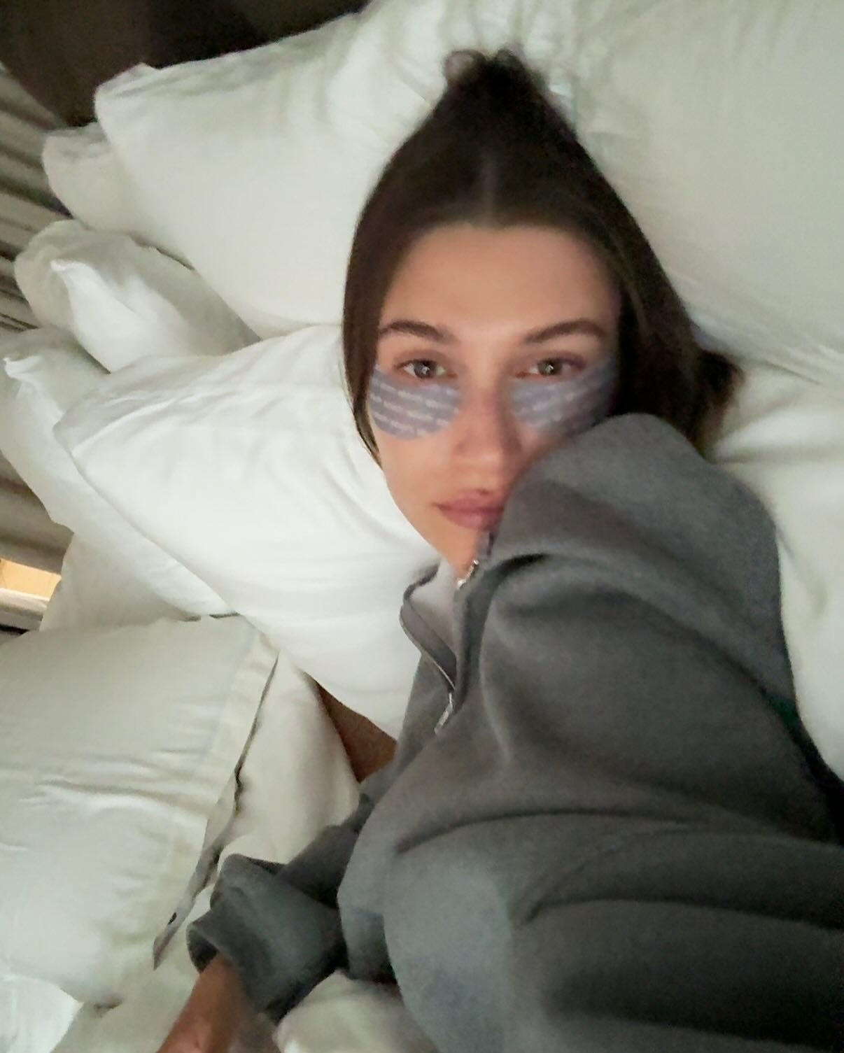 Hailey Bieber wearing Rhode&#039;s new Peptide Eye Prep patches