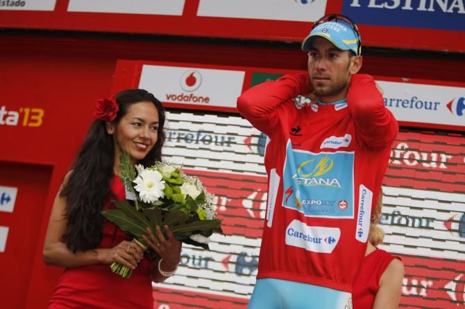 Vincenzo Nibali (Astana) adds another Vuelta leader's jersey to his collection