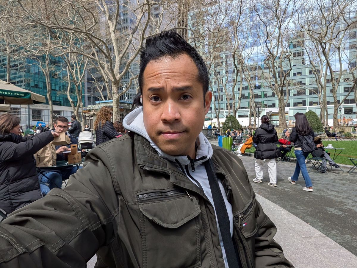 Google Pixel 9a selfie sample.