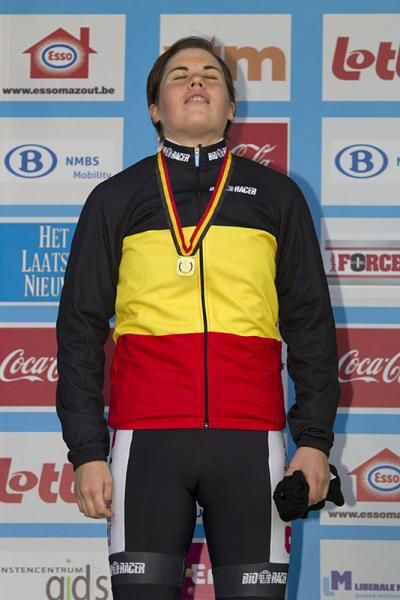 Sanne Cant on the podium
