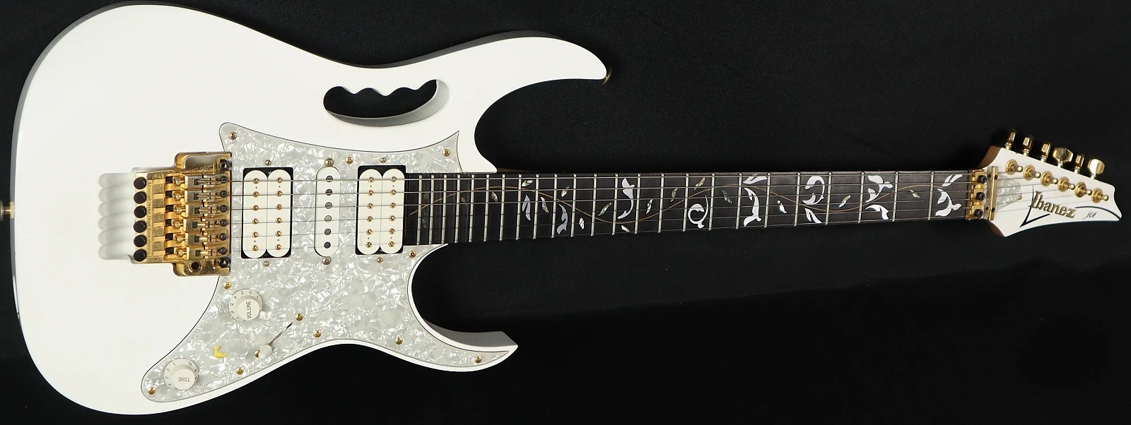 An Ibanez JEM7V-WH once owned and played by Steve Vai