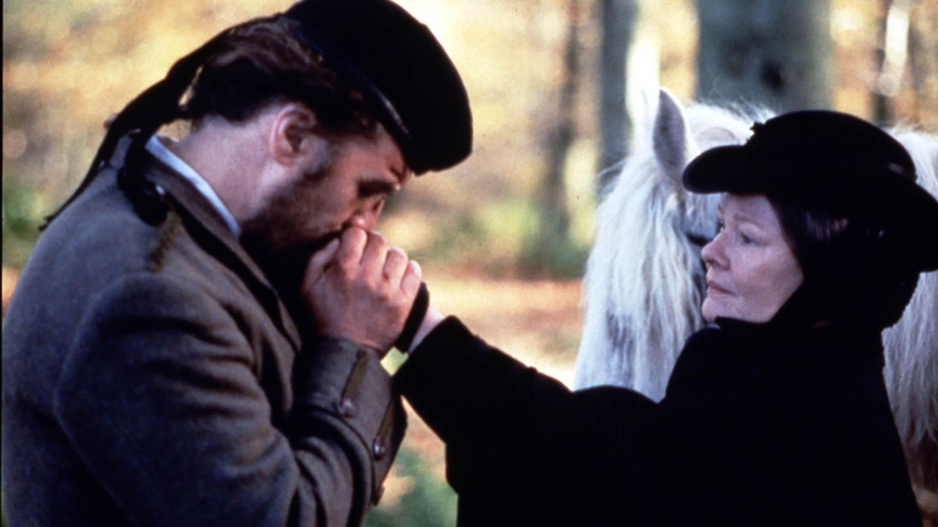 Billy Connolly and Judi Dench in Mrs Brown