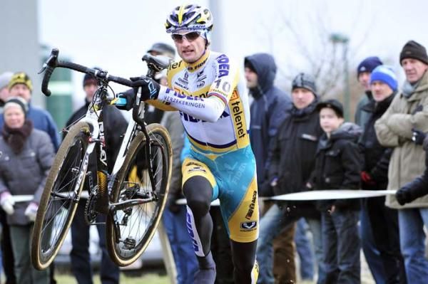 Bart Wellens (Telenet-Fidea) has ridden himself into form after a late start to his season due to a virus
