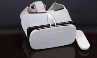 Google's Daydream View headset (Credit: Tom's Guide)