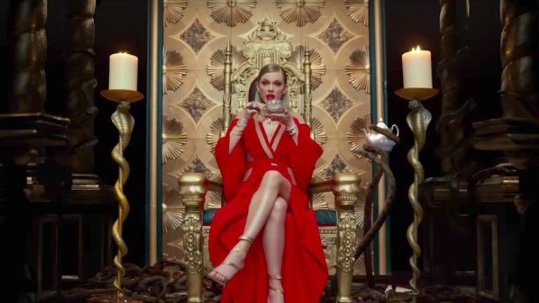 洋楽 Taylor Swift Look what you made me do 15 Stream Taylor Swift - Look What You Made Me Do (Dario Xavier