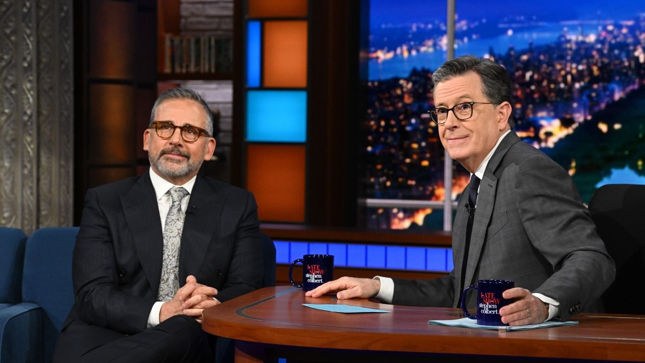 Belangrijk advies dat Steve Carell kreeg van Stephen Colbert waardoor ongemakkelijke dagelijkse showinterviews gemakkelijker werden: ‘Ik vond het eerst niet leuk’